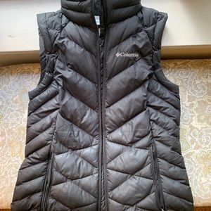 Columbia Puffy Vest!